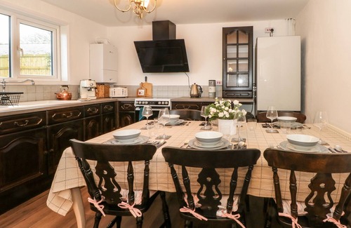 Pantasaph Cottage | ARGOED, pet friendly, character holiday cottage in Holywell