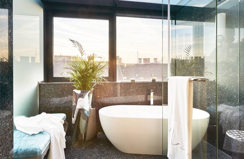 Belvaros - Lipotvaros Hotel | Aria Hotel Budapest by Library Hotel Collection