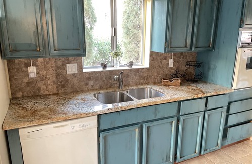 Green Valley House | Arizona Townhouse with Stunning Mountain View