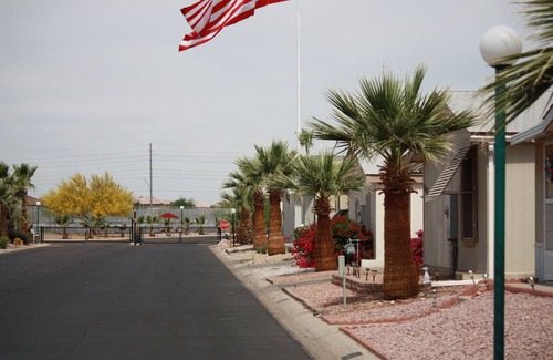 Pueblo El Mirage House | Arizona1500 square foot house with two bedrooms and two bathrooms