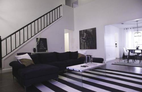 South Arlington House | Arlington Oasis with a Pool