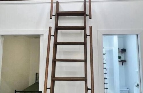 Albertville Cabin | Armadillo Tiny Luxury Cabin Lake