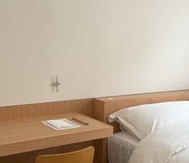 Jangchung-dong Hotel | arrdep