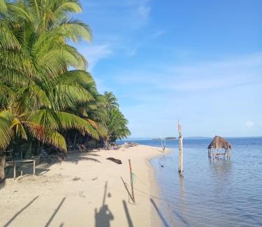 Achutupo Bed & Breakfast | Arriyaladup Gunayala Travel