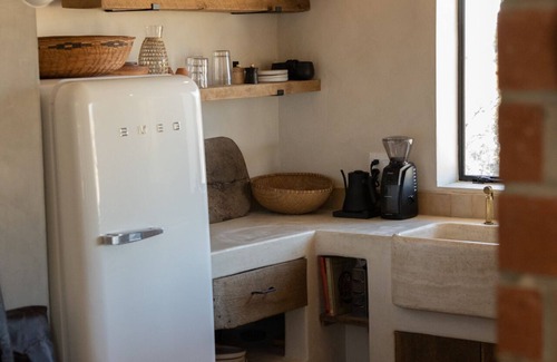 Twentynine Palms House | Arro Dunes - Rustic Cabin in the Desert - Wood burning hot tub - Cowboy pool