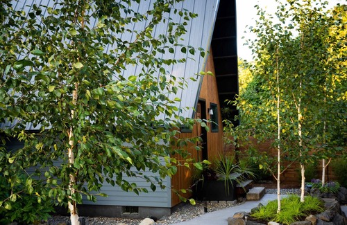 Stevenson Cabin | ArtBliss I: Cozy Cabin w. River Views and Firepit
