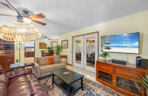 Cedar Key House | Artist Retreat an eclectic getaway