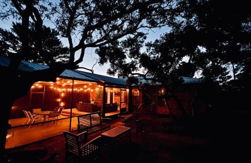 Cedar Key House | Artist Retreat an eclectic getaway