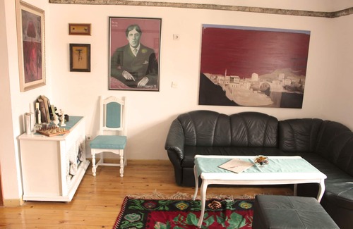 Mostar Old Town House | Artistic home in Mostar