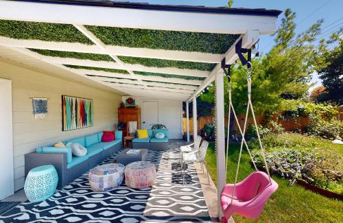 Franklin - Randolph House | Artsy Bench Abode