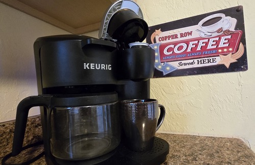 Bisbee House | Artsy&Historic 3BR+3BA On site parking! No Stairs!