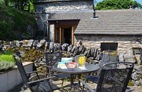 Horton in Ribblesdale House | Ashes Farm - Ingleborough Barn Cottage, with 3 peaks views, near Settle