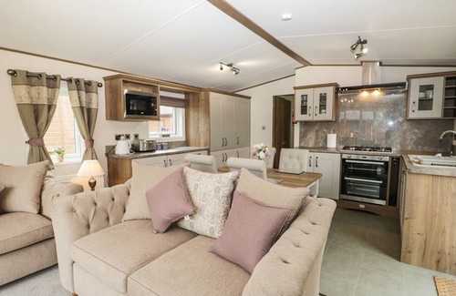 Yealand Conyers Cottage | ASHTON LODGE - SHERWOOD 4 in South Lakeland Leisure Village