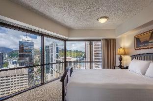 Downtown Honolulu Hotel | Aston at the Executive Centre Hotel