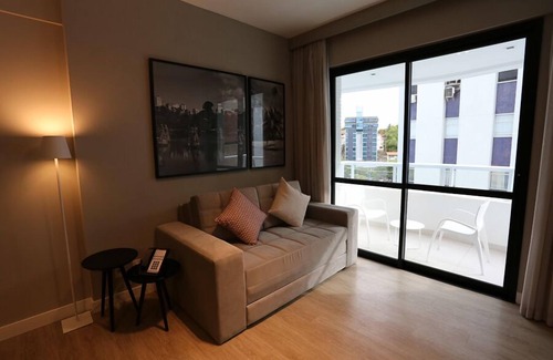 Caminho das Arvores Hotel | Astron Suítes Mondial Salvador by Nobile