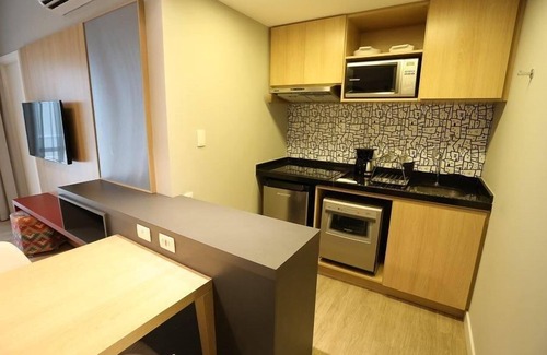 Caminho das Arvores Hotel | Astron Suítes Mondial Salvador by Nobile