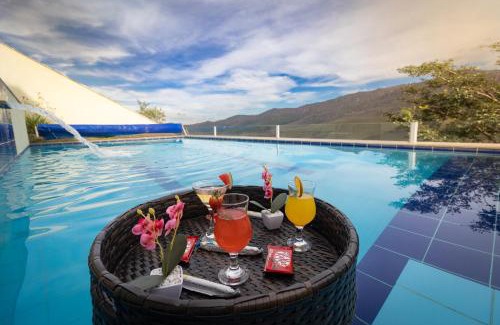 Ouro Preto House | Até 8 Hóspedes, Piscina Aquecida , Salão de Jogos Premium e Brinquedoteca
