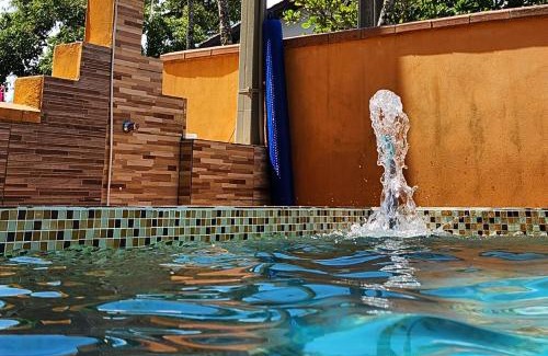 Pontal do Parana House | ATAMI STAY Casa em Condomínio com Piscina Aquecida pertinho do Mar