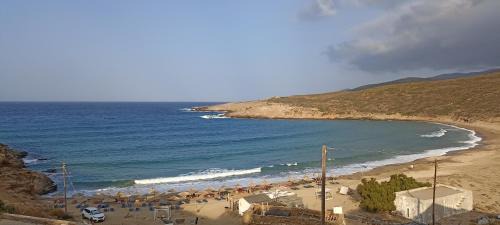 Andros House | Ateni Beachfront