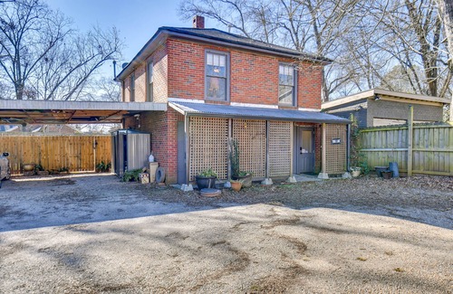 Athens Apartment | Athens Apartment: 2 Mi to University of Georgia!