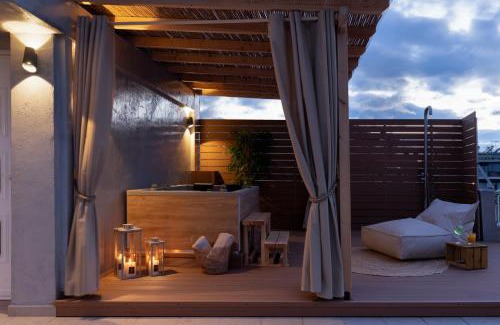 Attiki Apartment | Athens Top Penthouse With Spa 5' to Metro