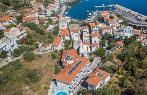 Evdilos Hotel | Atheras