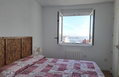 Puebla del Caraminal Apartment | Atico con vistas a la Ría