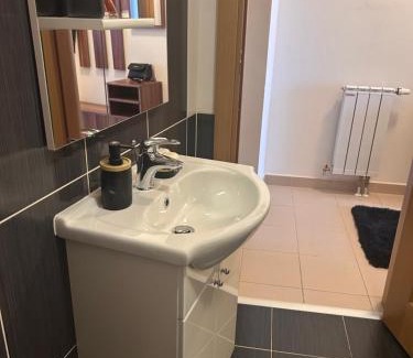 Sarajevo Apartment | Atila City Light Room