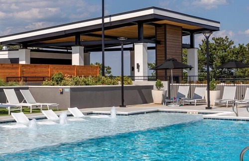 North Decatur Apartment | Atlanta/North Decatur Luxury Getaway !