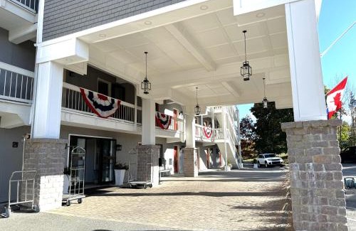 Bar Harbor Hotel | Atlantic Eyrie Lodge