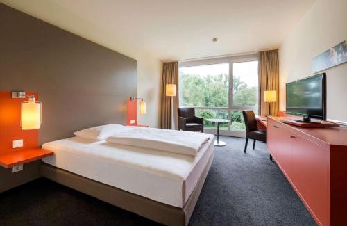 Sebaldsbruck Hotel | ATLANTIC Hotel Galopprennbahn