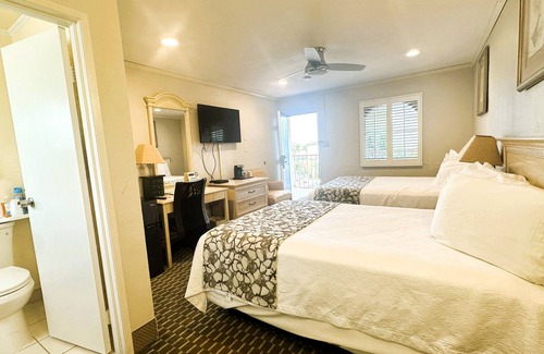 High Point Hotel | Atrium Inn