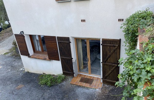 Amelie-les-Bains-Palalda Apartment | Au Calme Dans une Forêt de 14 Hectares