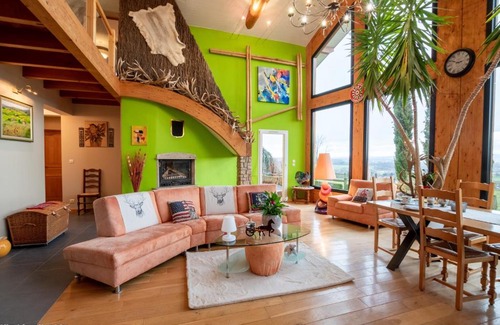 Vyans-le-Val Bed & Breakfast | Au Domaine du Cerf