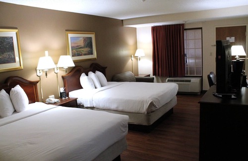 Cape Girardeau Hotel | Auburn Place Hotel And Suites