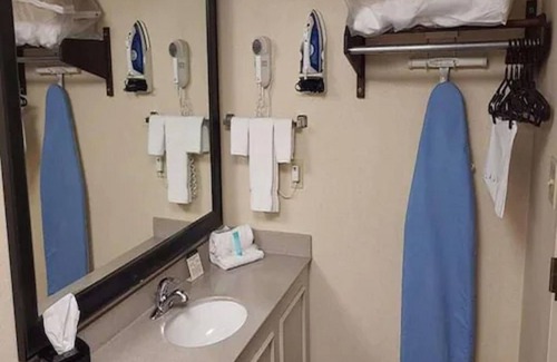 Cape Girardeau Hotel | Auburn Place Hotel And Suites