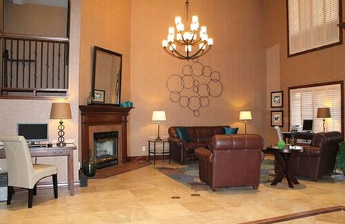 Paducah Hotel | Auburn Place Hotel & Suites - Paducah