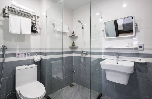 Ngo Quyen Hotel | Aui Hotel