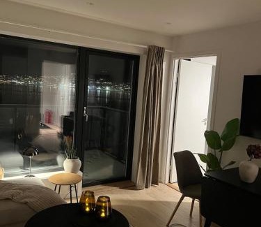 Tromso Apartment | Aurora Star - New apartment, fantastic sea view
