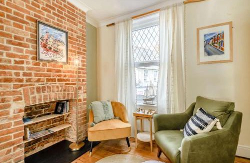 Hopton House | Austin Terrace