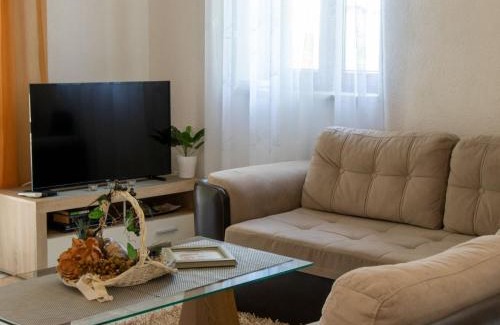 Stankovici House | Authentic Dalmatian Treasure Homes - House Stone