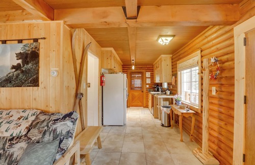 North Upper Truckee Cabin | Authentic Log Cabin w/Hot Tub in South Lake Tahoe