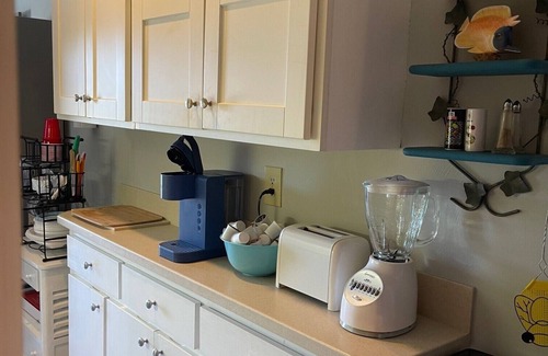 North Shore Condo | Autumn leaves, Relaxing atmosphere,Resturants with entertainment Enjoy!