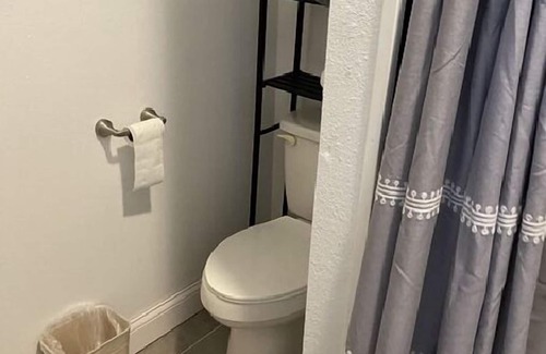 Arcadia House | AV Bungalows #9A with Loft