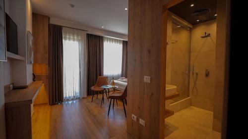 Komoran Hotel | Ava Hotel Prishtina