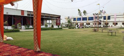 Sultanpur Resort | Avadh Garden Marriage Lawn & Guest House
