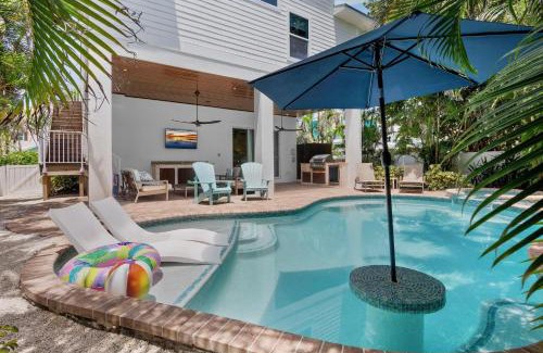 Ilexhurst House | Avalon