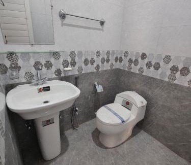 Fatehjang House | Avenue Lodges