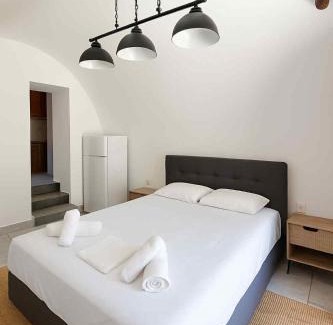 Avgonima Apartment | Avgonyma Square Nest