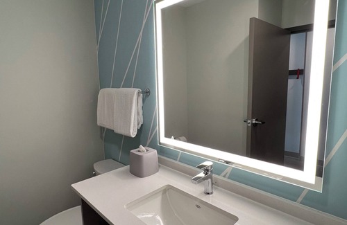 Zapopan Hotel | avid hotel Guadalajara Av Vallarta PTE by IHG